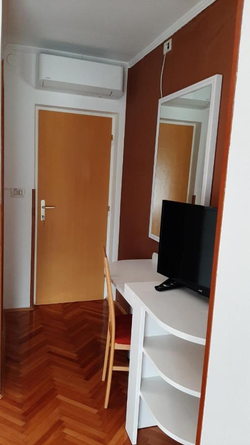 Rooms Neda Rab Town Ngoại thất bức ảnh