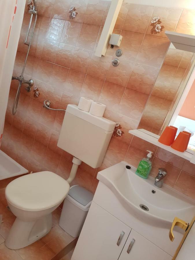 Rooms Neda Rab Town Ngoại thất bức ảnh